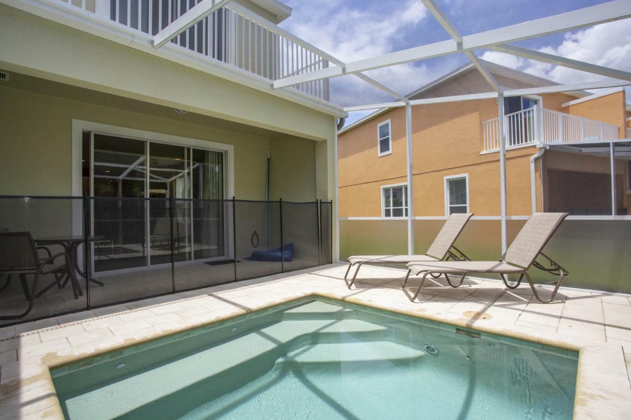 New And Modern Villa Near Disneyオーランド エクステリア 写真