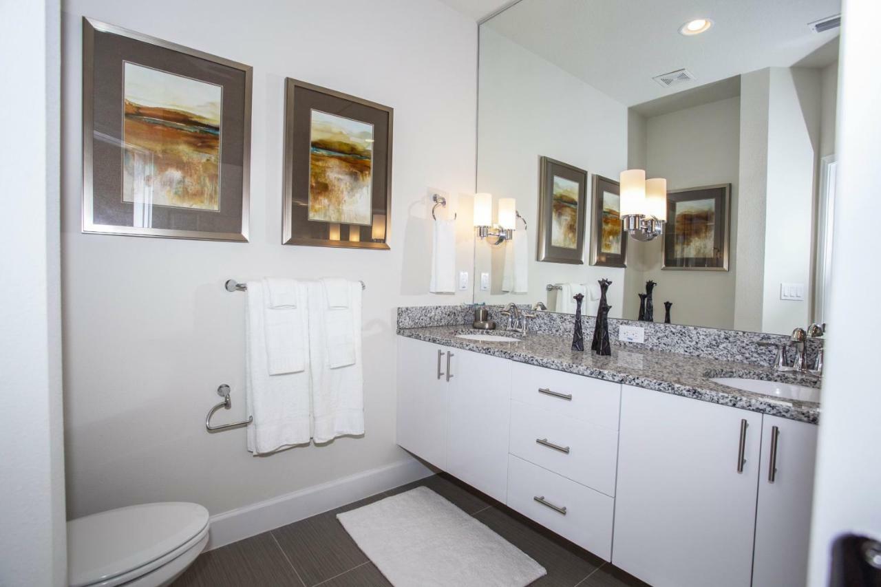 New And Modern Villa Near Disneyオーランド エクステリア 写真