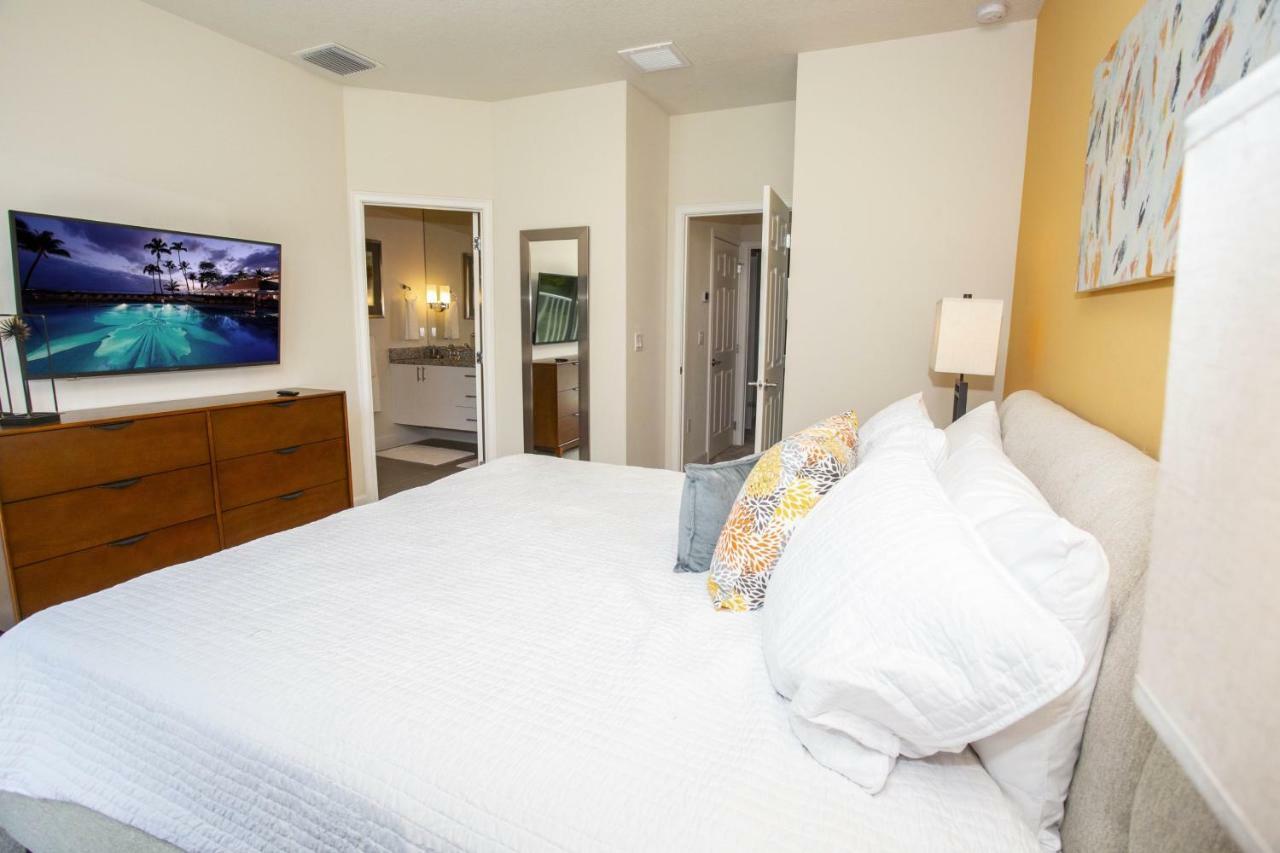 New And Modern Villa Near Disneyオーランド エクステリア 写真